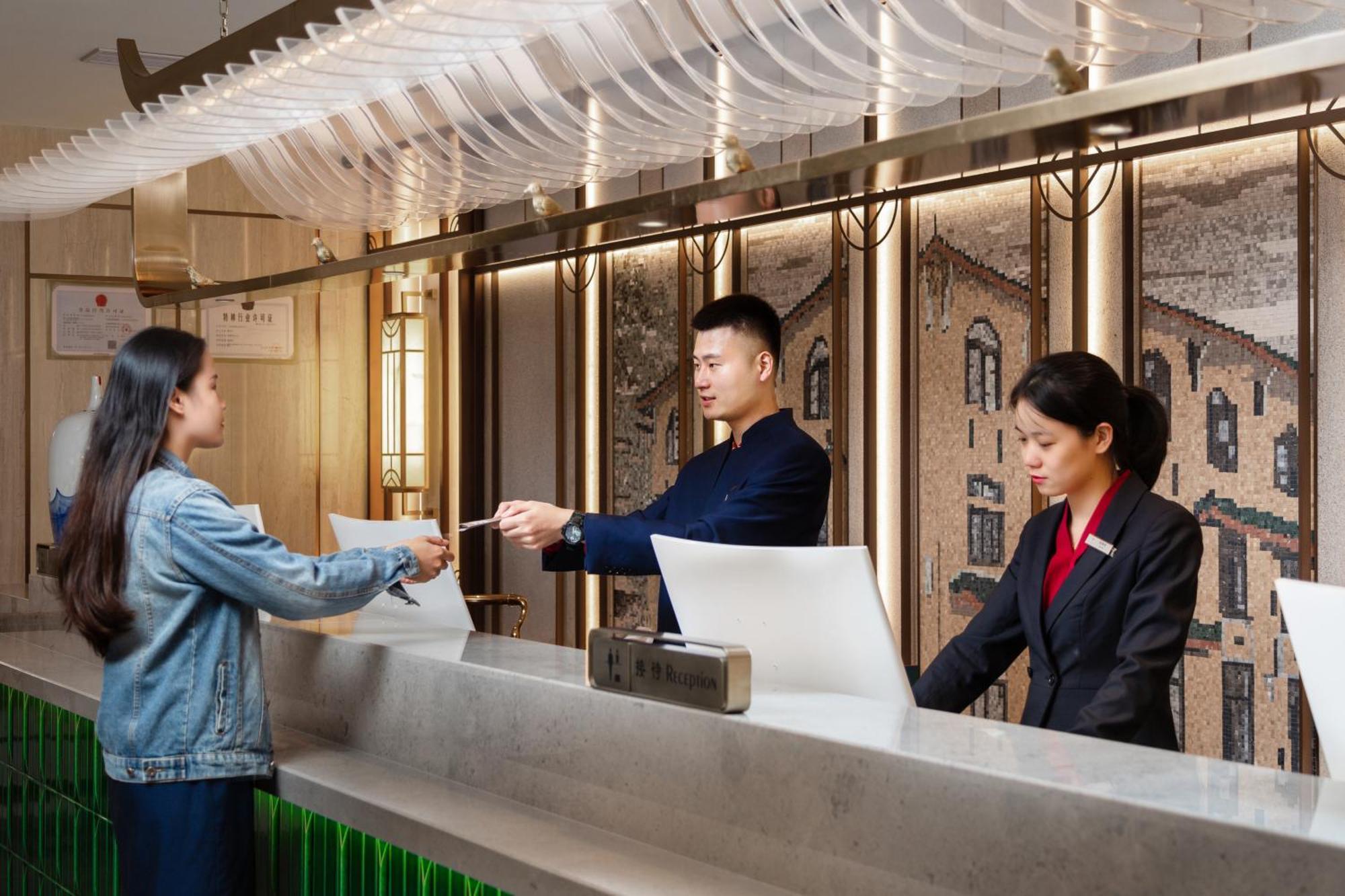 Guangzhou Wogo Yuanbao Hotel-Zhujiang New Town-Free Canton Fair Shuttle Bus & Overseas Buyer Registration Services ภายนอก รูปภาพ