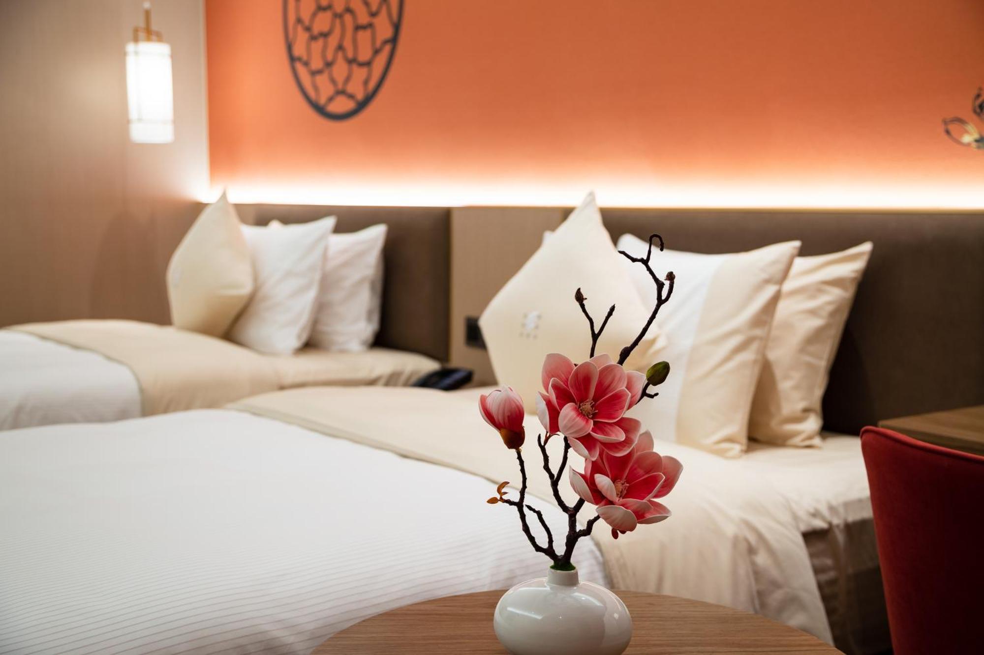 Guangzhou Wogo Yuanbao Hotel-Zhujiang New Town-Free Canton Fair Shuttle Bus & Overseas Buyer Registration Services ภายนอก รูปภาพ
